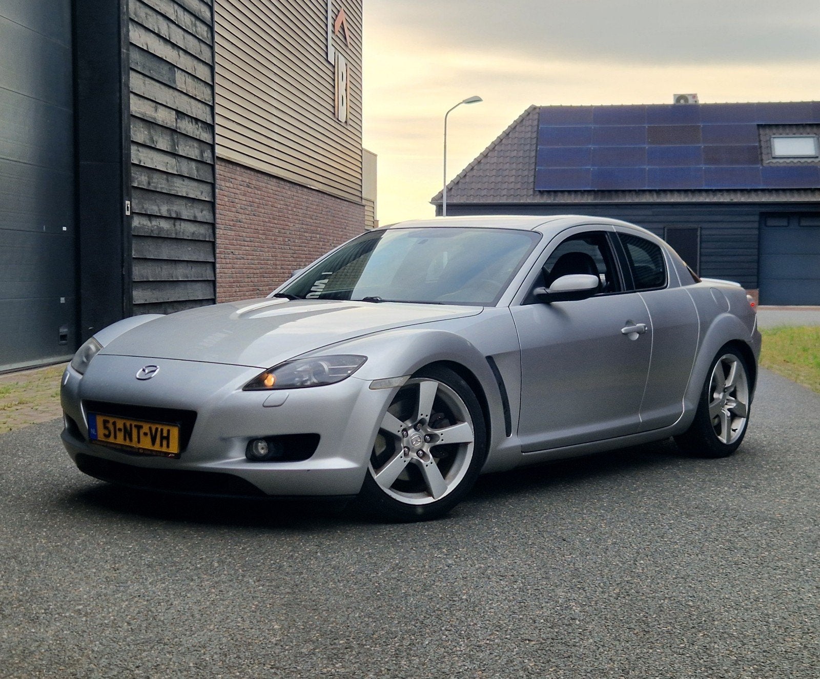 Mazda RX-8 1.3 I HP 170KW Renesis 2004 Grijs, 1308 cc, Achterwielaandrijving, Zwart, 1290 kg