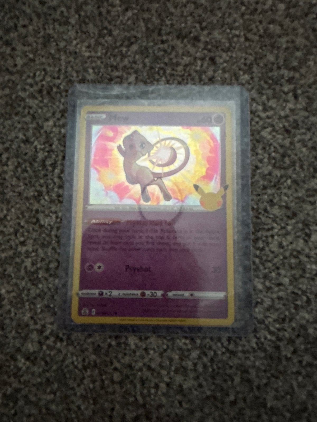 Mew Pokémon Kaart - Celebrations Set, Ophalen of Verzenden, Zo goed als nieuw, Losse kaart