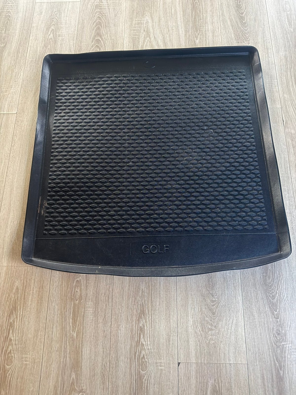 Rubberen kofferbakmat VW Golf Variant 2014, Auto diversen, Kofferbakmatten, Ophalen, Zo goed als nieuw