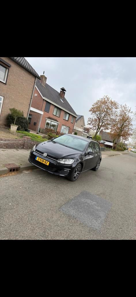 Volkswagen Golf 1.2 TSI 77KW 5D 2014 Zwart, Voorwielaandrijving, 4 cilinders, 610 kg, Handgeschakeld