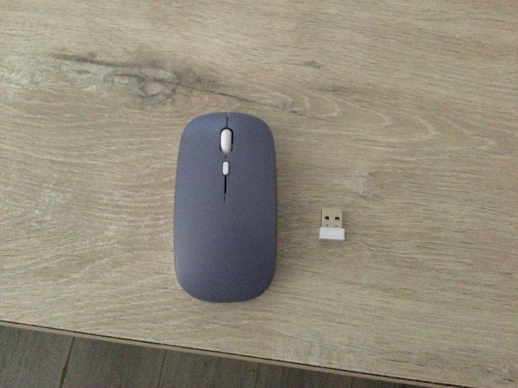 Blauwe Lichte Muis, Computers en Software, Muizen, Ophalen, Rechtshandig, Muis, Onbekend