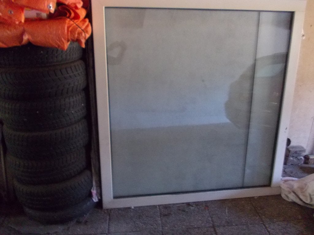 Te koop 1 kunststof raam kozijn, Ophalen, Gevelraam of Ruit, Gebruikt, 120 tot 160 cm