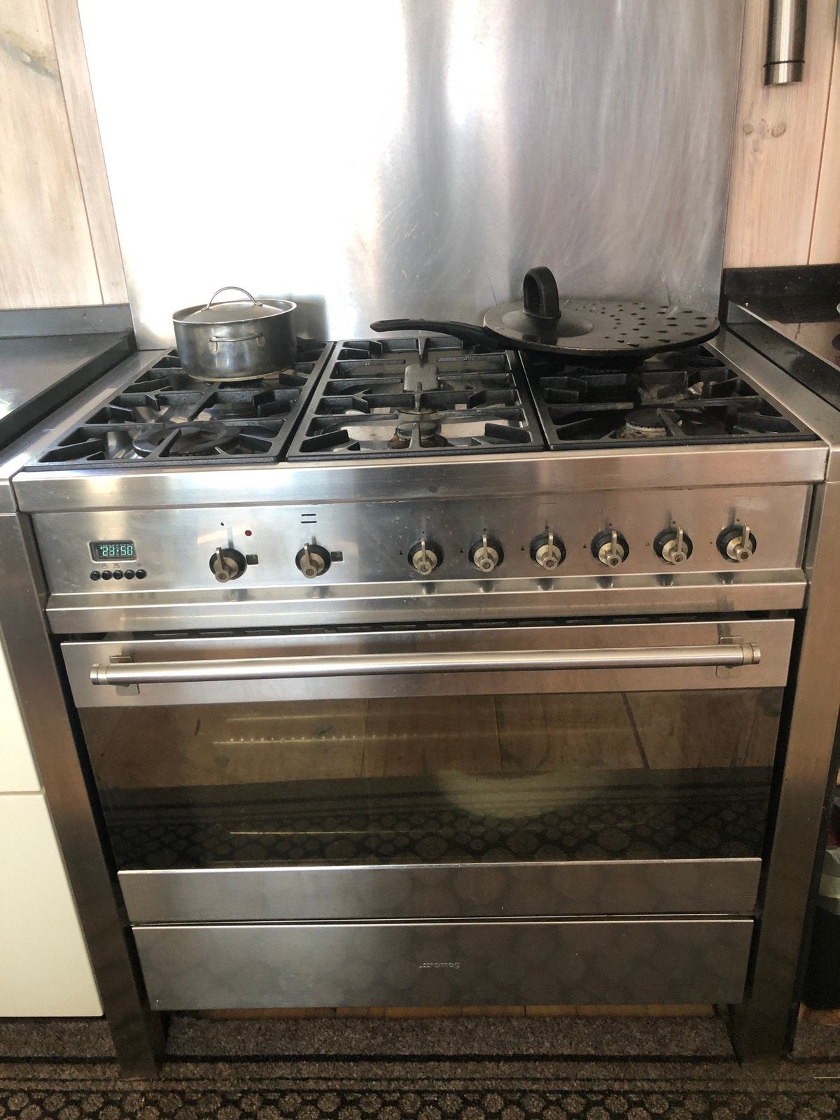 Smeg gasfornuis met electrische oven, Witgoed en Apparatuur, Fornuizen, 60 cm of meer, Ophalen of Verzenden, Zo goed als nieuw