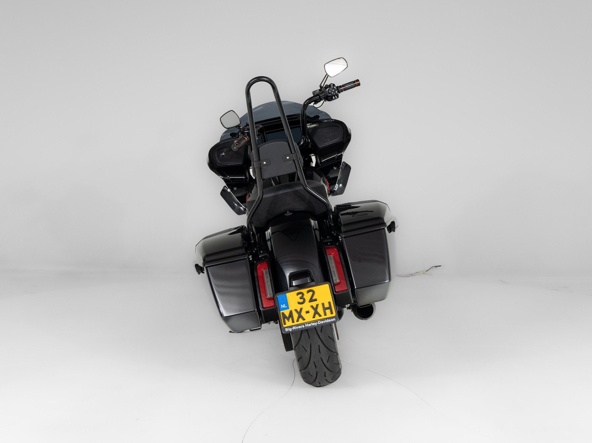 Harley-Davidson FLTRXSE (bj 2025), Motoren, Bedrijf, Cruise Control, Overig, Laan van Vredenoord 33
2289 DA  Rijswijk ZH, NL