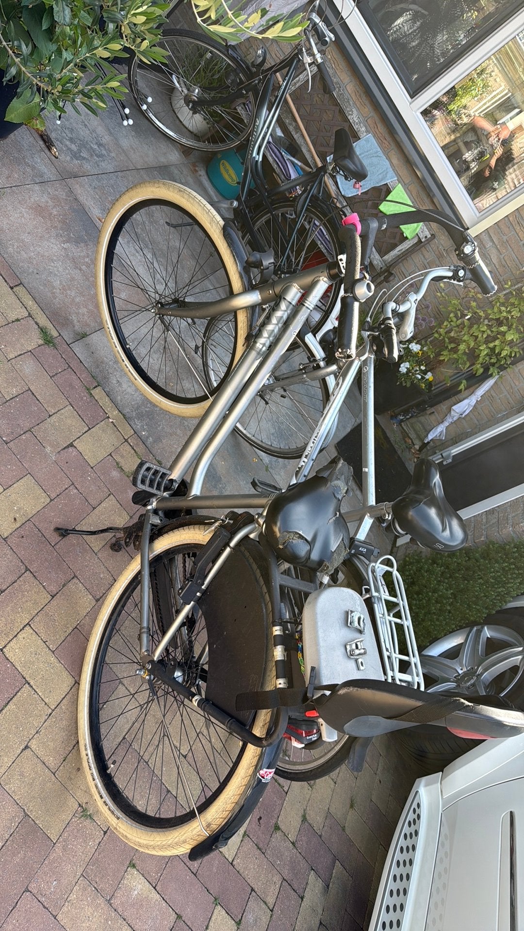 Dames en heren fiets Giant., Ophalen, Gebruikt, Giant