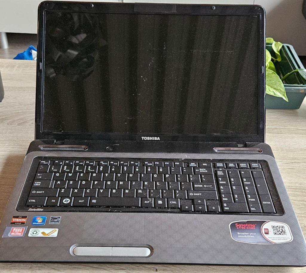 Toshiba Satellite Laptop - Gebruikt, Ophalen, HDD, Minder dan 4 GB, Minder dan 2 Ghz