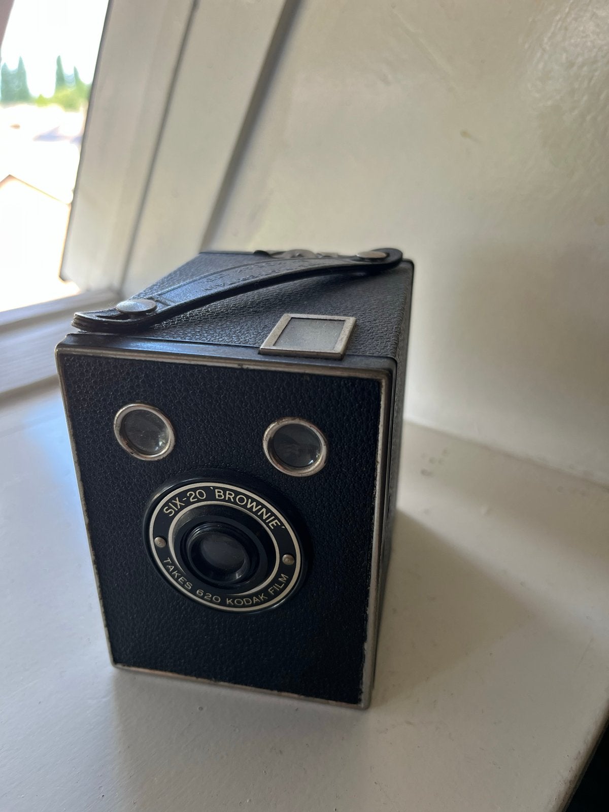 Vintage Kodak Six-20 Brownie Boxcamera - Zwart, Ophalen of Verzenden, Gebruikt, Compact, Kodak