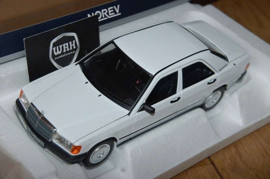 1:18 MERCEDES 190 E white Norev 183820 in box WRH, Verzenden, Zo goed als nieuw, Auto, Norev