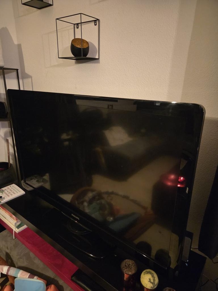 Philips 47PFL4606H/12 Full HD LCD TV 47 inch, Philips, LED, 50 Hz, Zo goed als nieuw