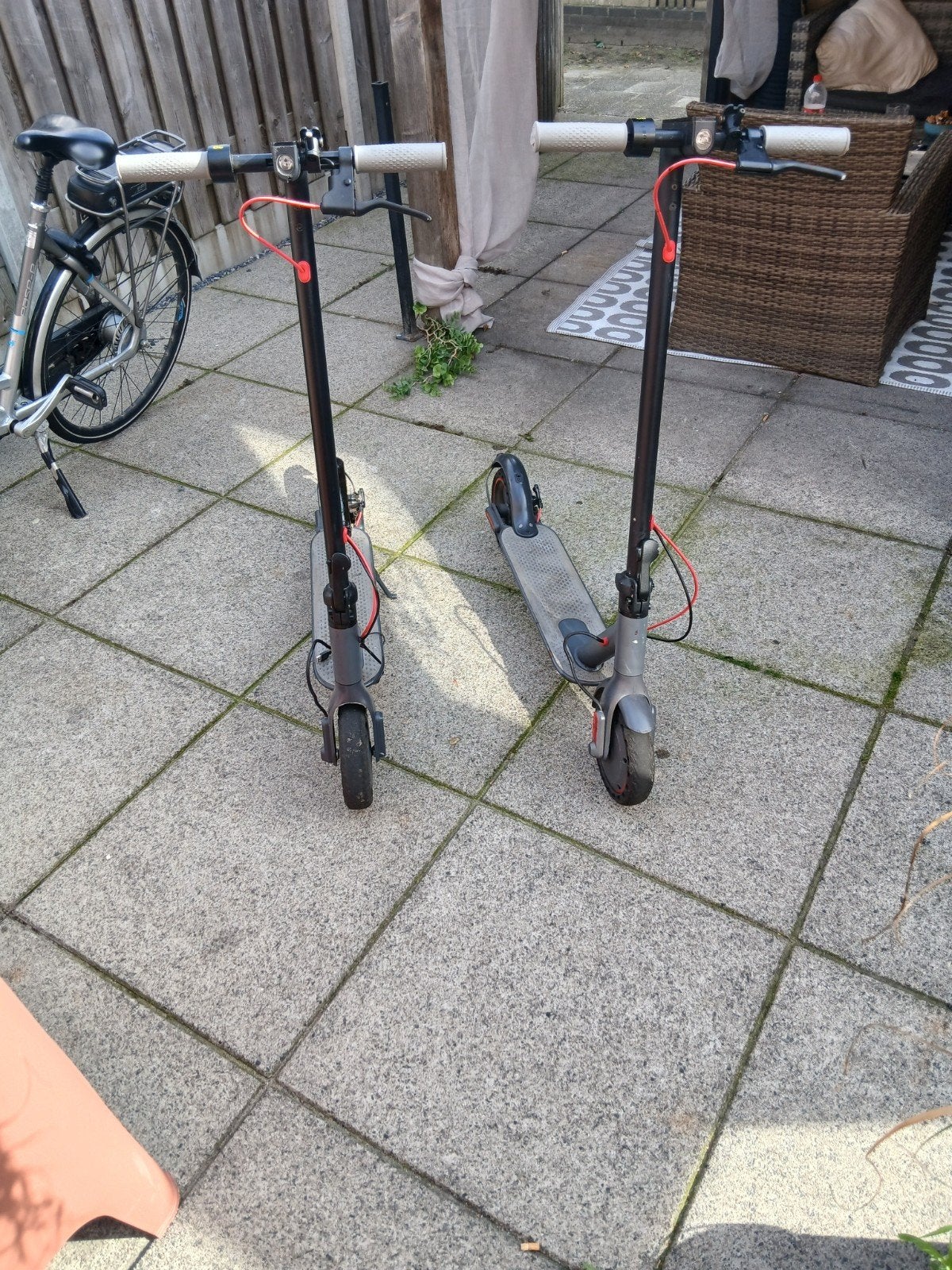 Elektrische step en 1 met LED verlichting, Fietsen en Brommers, Steps, Ophalen, Gebruikt, Elektrische step (E-scooter), Ht-t4 pro