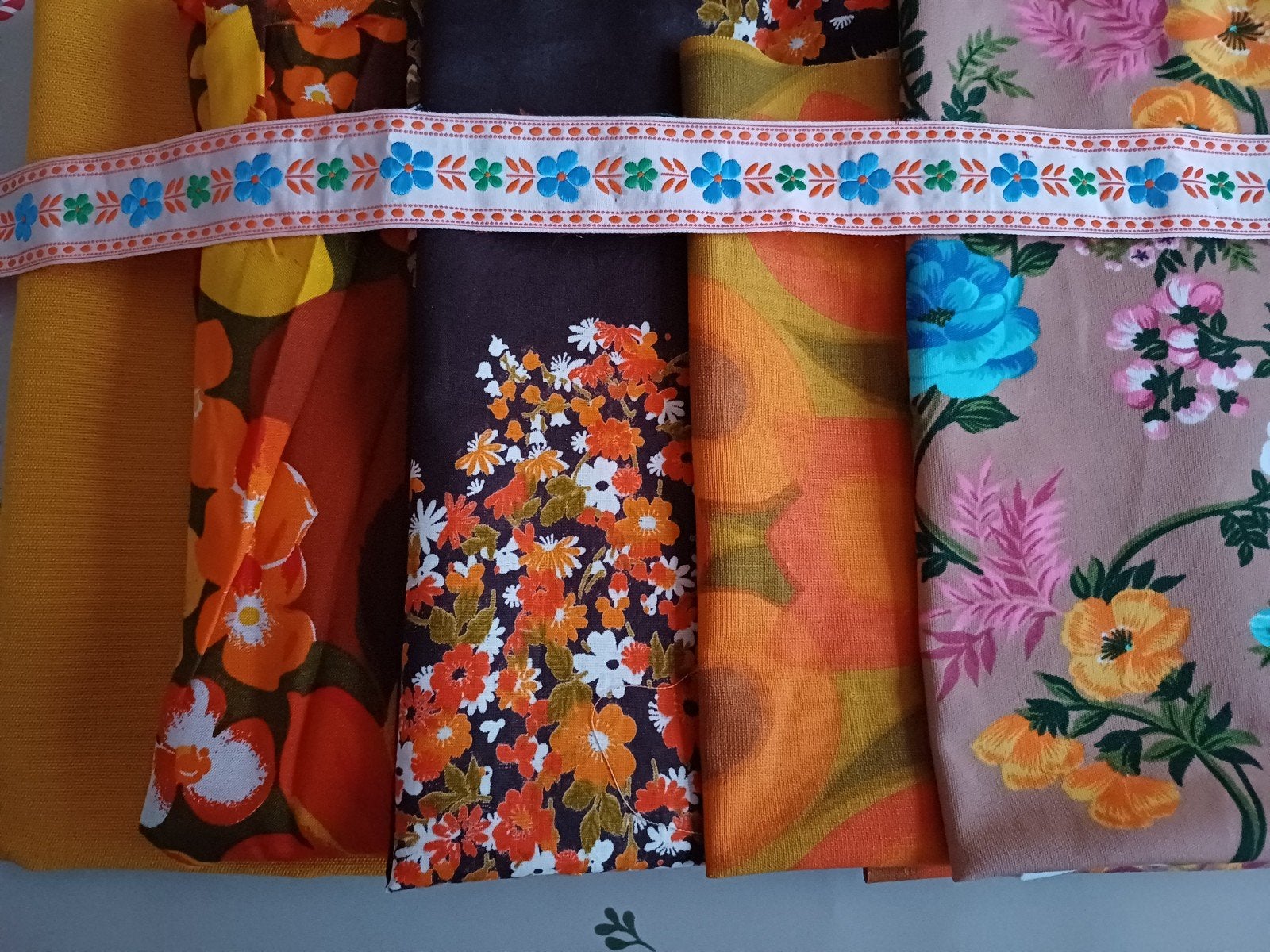 5 x stof retro oranje geel bruin, 120 cm of meer, 200 cm of meer, Oranje, Ophalen of Verzenden