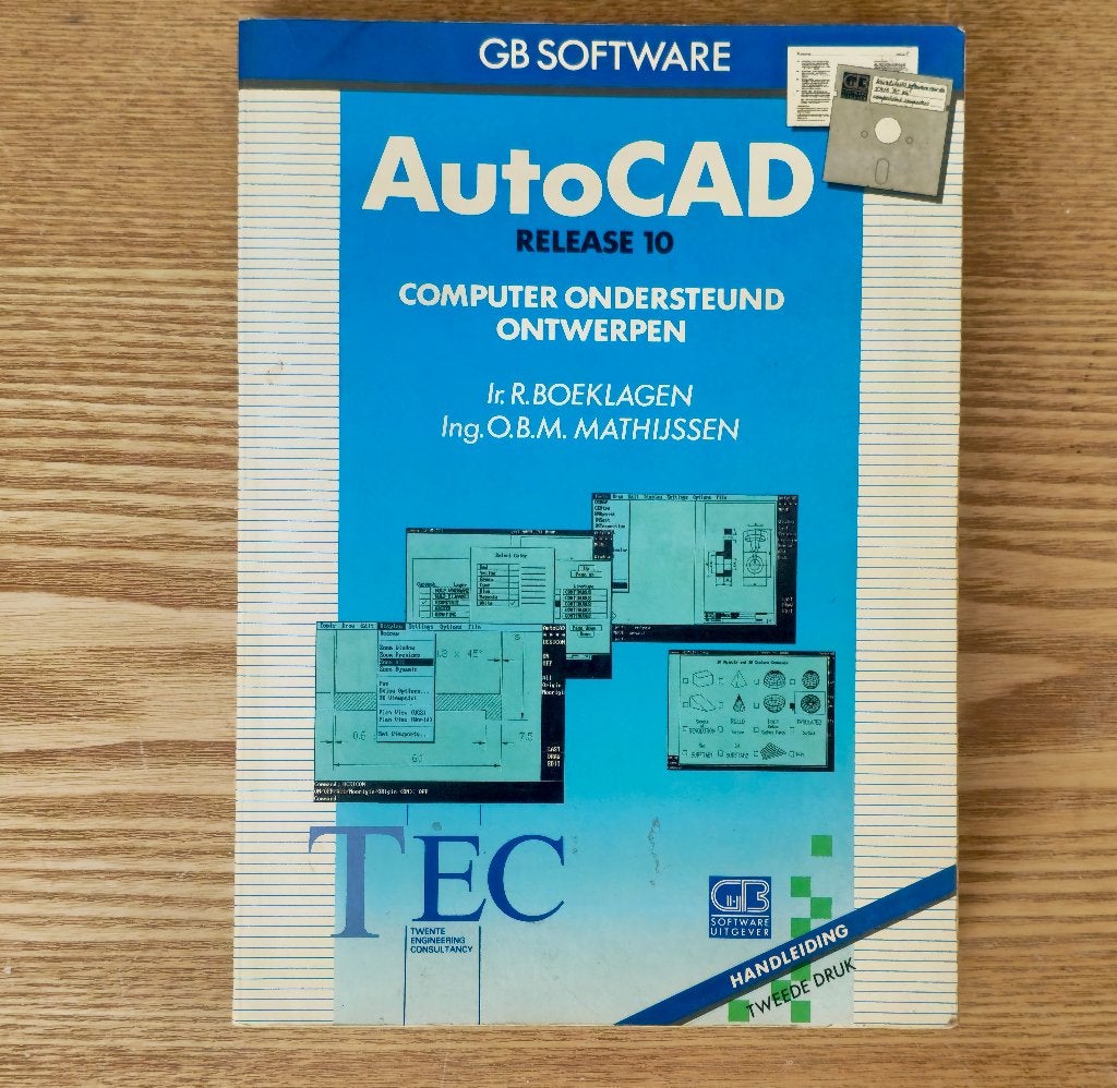 AutoCAD Release 10 – Computer Ondersteund Ontwerpen, Software, Ophalen of Verzenden, Onbekend, Gelezen