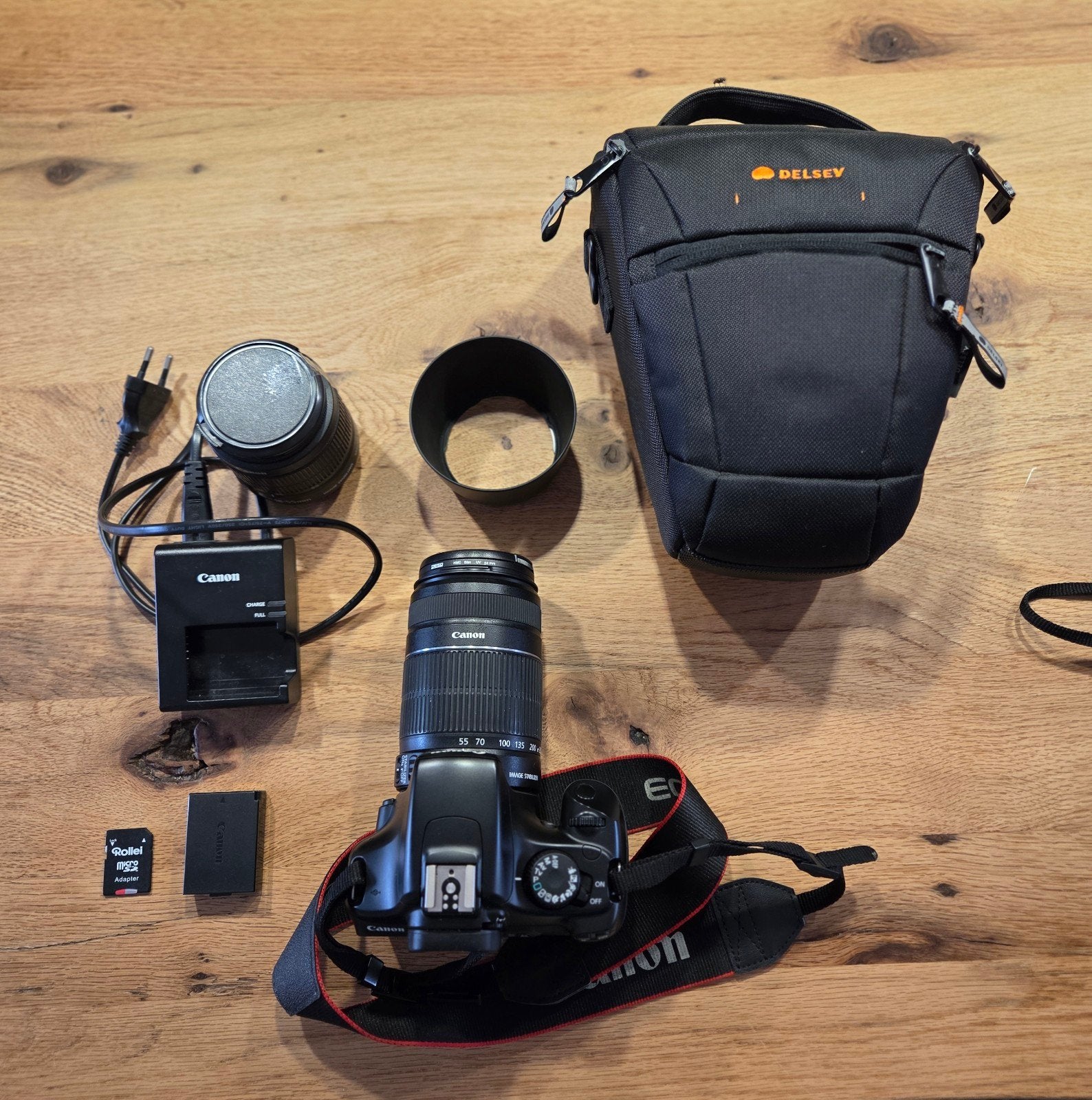 Canon EOS 1100D Spiegelreflexcamera met 2 lenzen en tas, Gebruikt, Spiegelreflex, Canon, Geheugenkaart