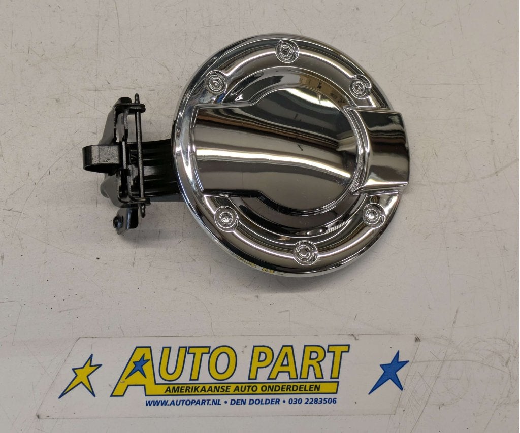 Dodge Ram chroom tankklep 2009-2018, PO Box 21-8004 | Auburn Hills, MI 48321-8004, Amerikaanse onderdelen, Nieuw, Ophalen of Verzenden