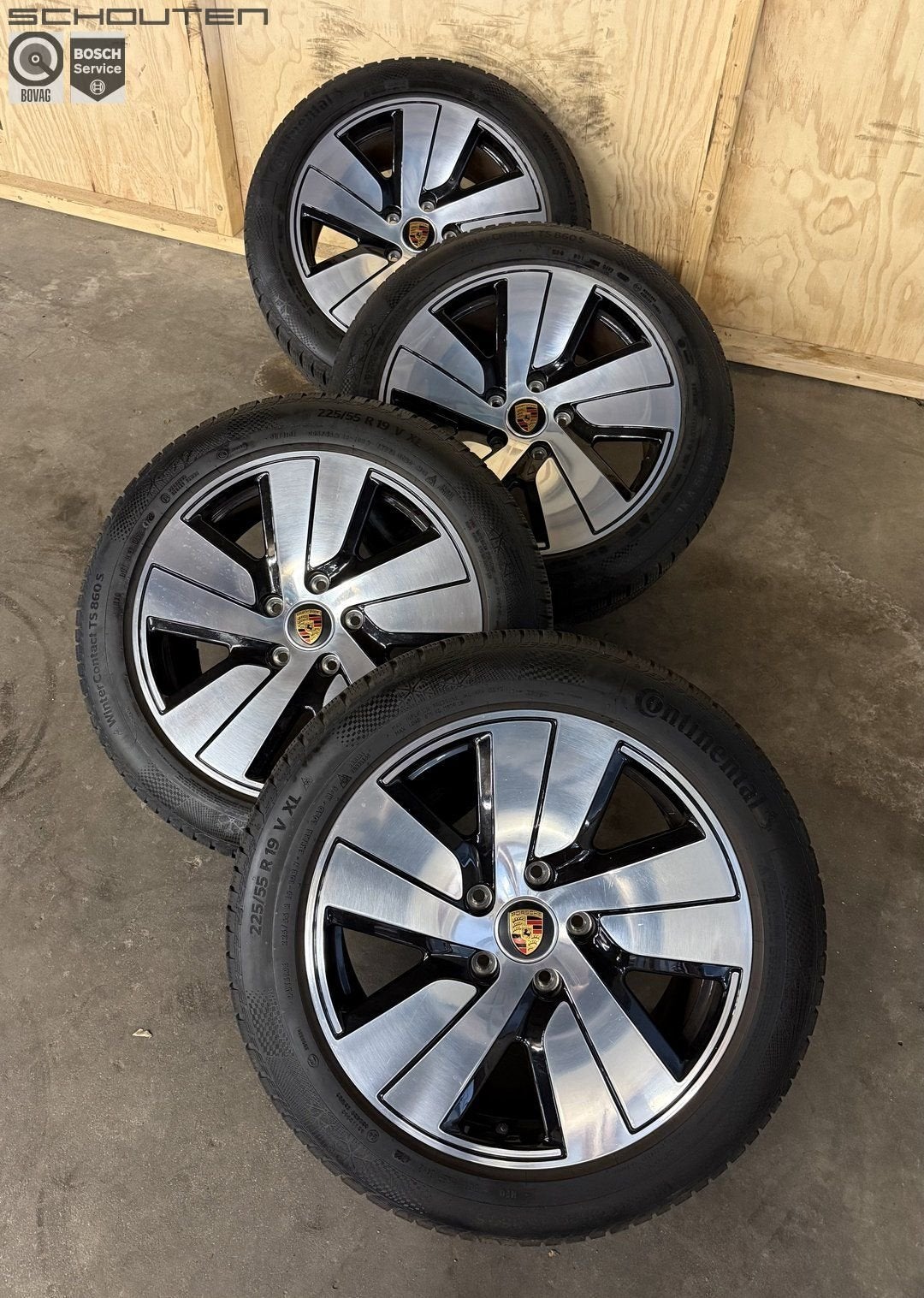 19" Porsche Taycan Winterset, Gebruikt, -, -, Banden en Velgen