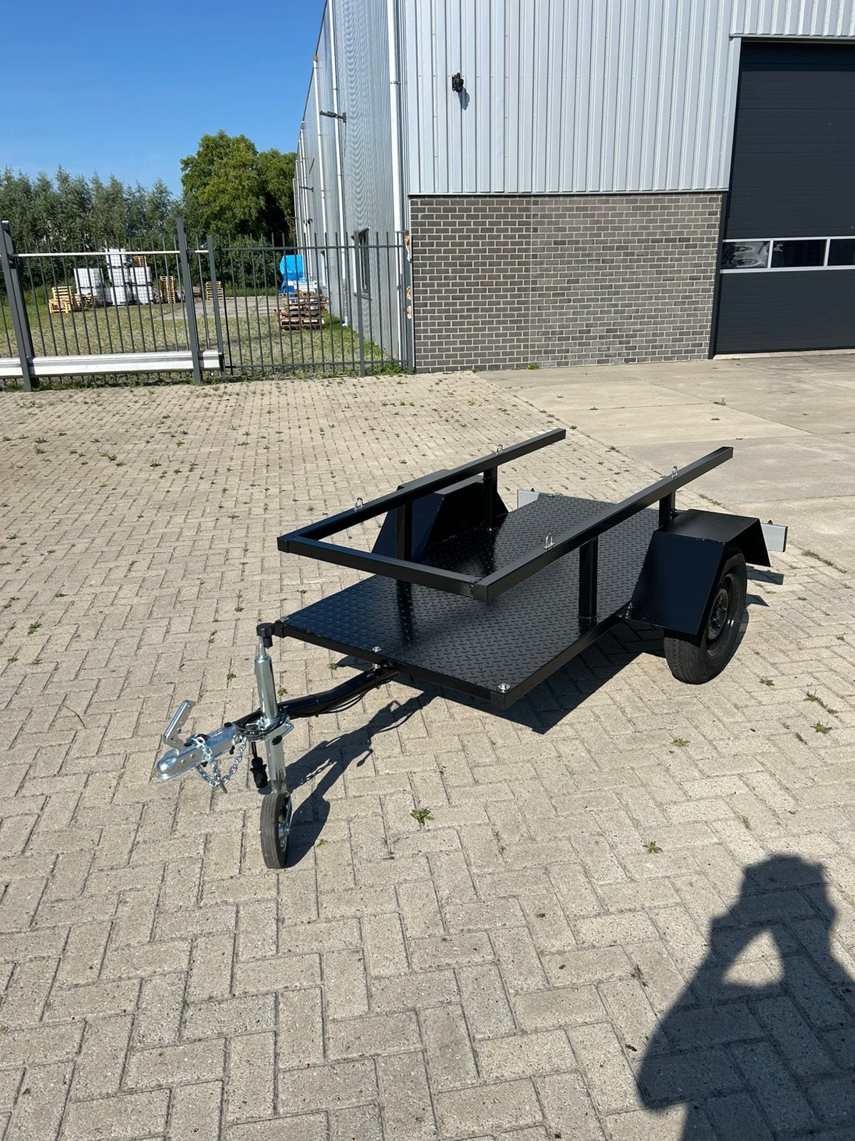 Nette aanhanger / crossmotor trailer, Ophalen, Zo goed als nieuw, 80 kg of meer