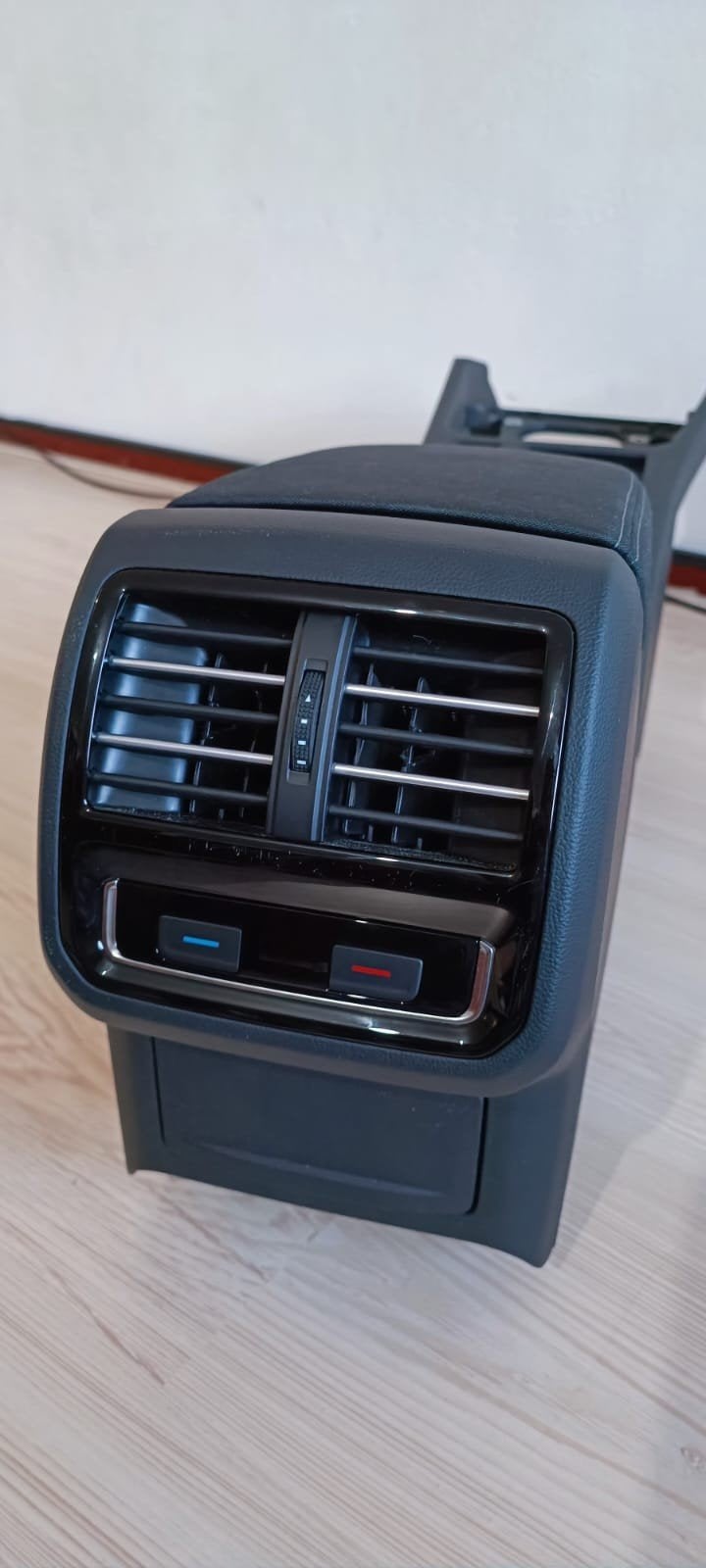 Middenconsole VW Passat B8 GTE 2015 met climate control, Auto-onderdelen, Ophalen, Nieuw, Volkswagen