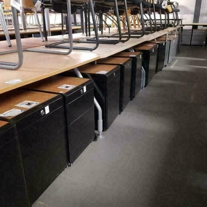 Diverse professionele stalen bureau ladekasten laden kasten, Ophalen, Gebruikt, 5 laden of meer, X