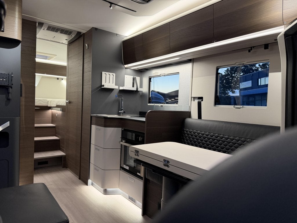 Adria Coral MB SUPREME 670 DL MERCEDES- LENGTE BEDDEN, 7 tot 8 meter, Bedrijf, Diesel, Tot en met 3