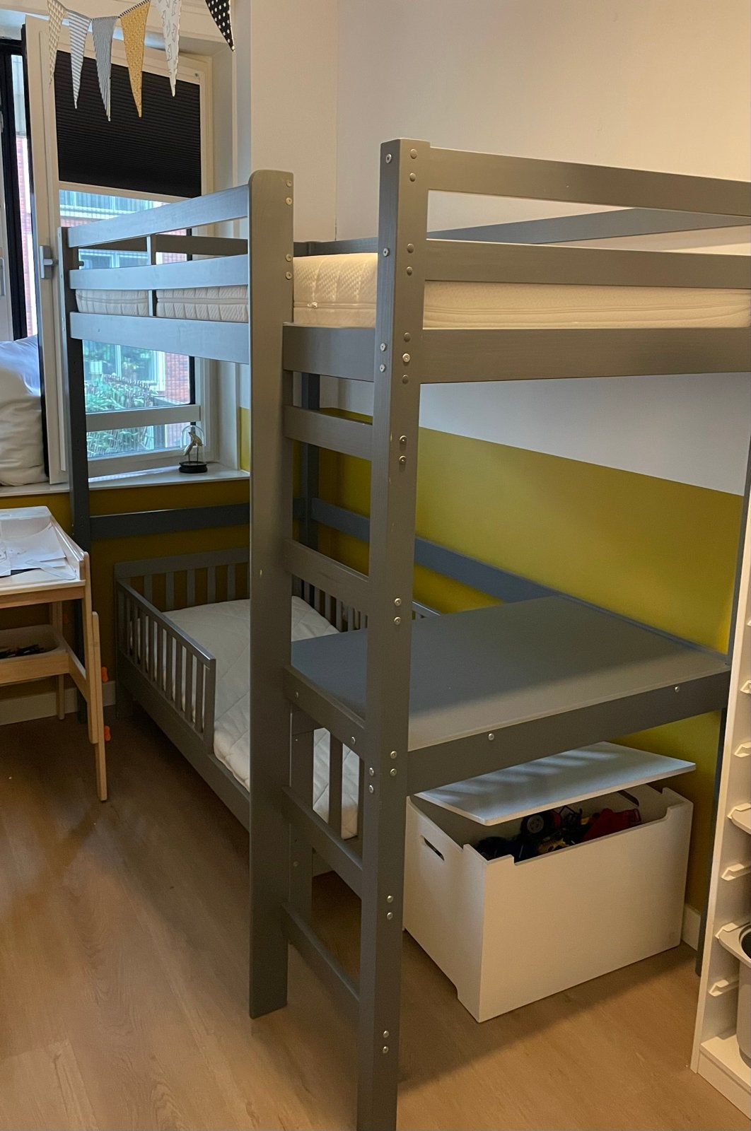 Kinder hoogslaper met bureaublad - Donkergrijs, Ophalen, Hoogslaper, Eenpersoons, 160 tot 180 cm