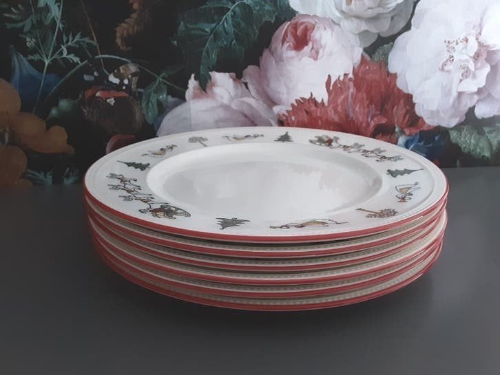Wedgwood windsor kerstservies dinerborden in Nieuwstaat, Ophalen, Zo goed als nieuw, Porselein, Bord(en)