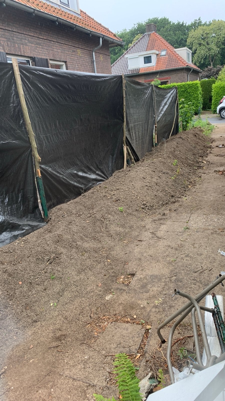 gezocht zwarte grond/zand  hebben, Ophalen of Verzenden, Gebruikt, Ophoogzand