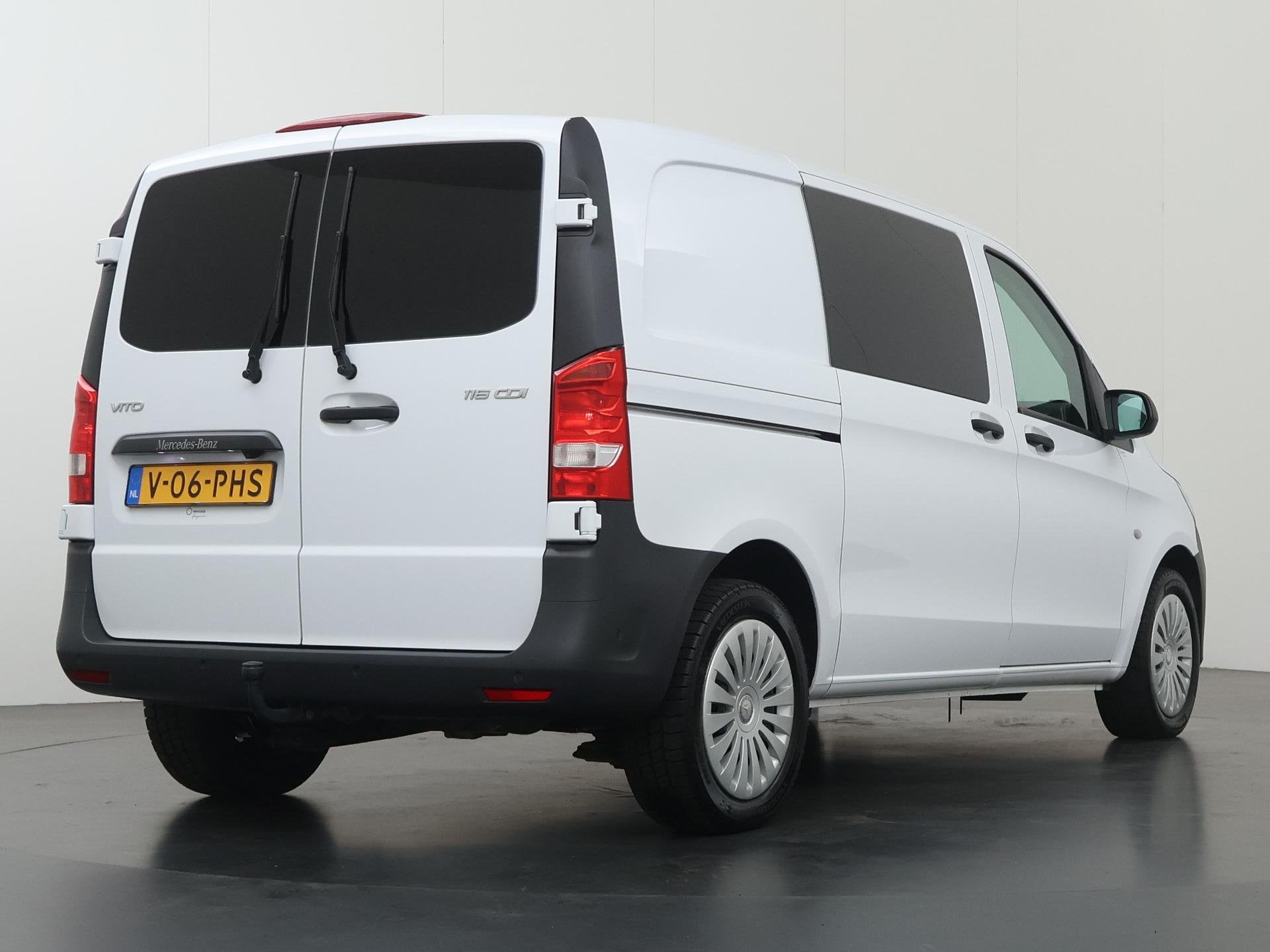 Mercedes-Benz Vito 116 CDI | AUT. | L1 | INRICHTING LAADRUIM, Auto's, Automaat, Gebruikt, Euro 6, 4 cilinders
