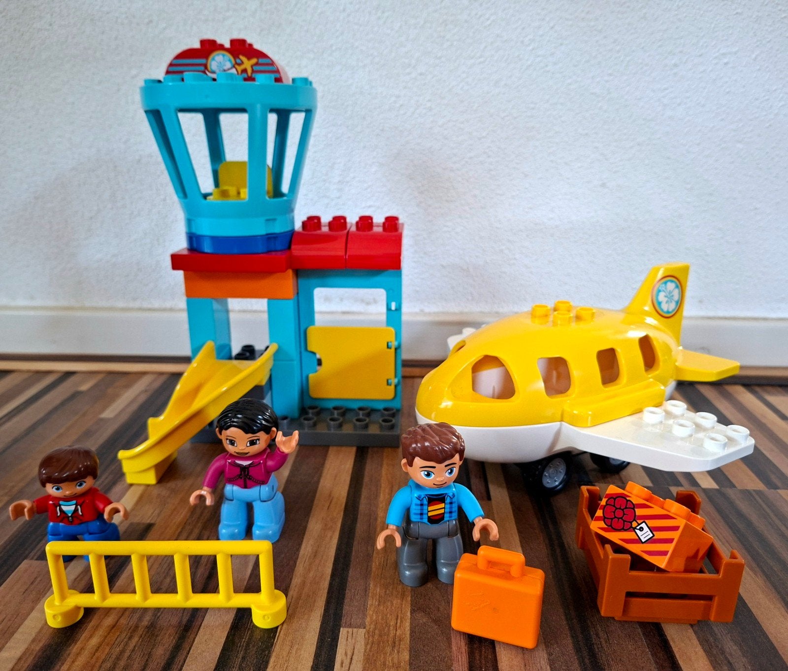 Duplo vliegveld,  set 10871, Ophalen of Verzenden, Zo goed als nieuw, Duplo