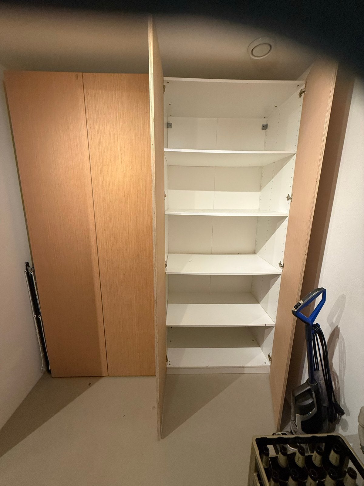 Kleding Kast - 5,5 meter breed totaal, Ophalen, Gebruikt, 200 cm of meer, Met deur(en)