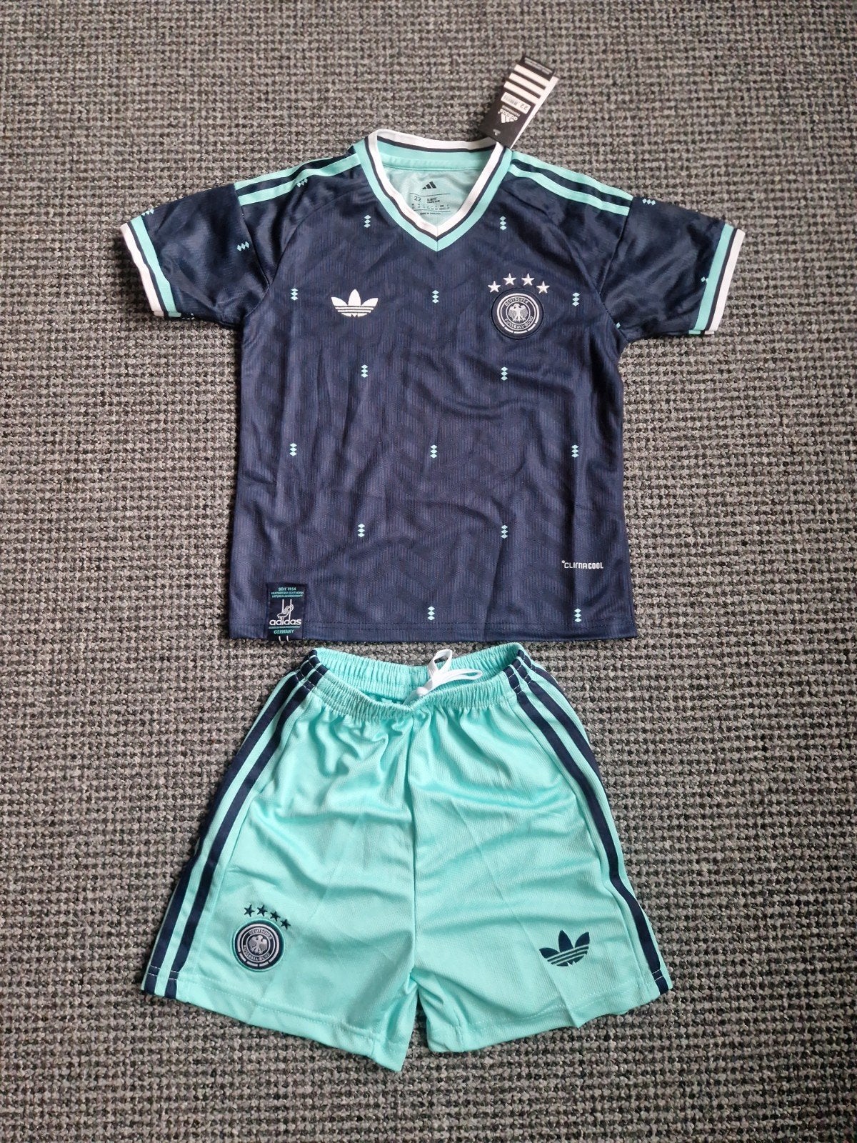 Duitsland Trikot uit WK voetbal 2026 shirt en broek, Deutschland, Jongen of Meisje, Nieuw, Ophalen of Verzenden