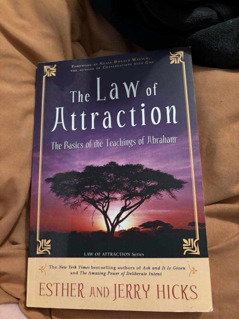 The Law of Attraction - Esther en Jerry Hicks, Ophalen of Verzenden, Gelezen, Spiritualiteit algemeen, Achtergrond en Informatie