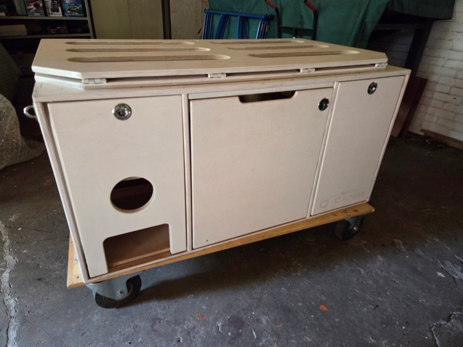 Camperbox met opbergruimte en opvouwbaar matras, Caravans en Kamperen, Ophalen, Gebruikt