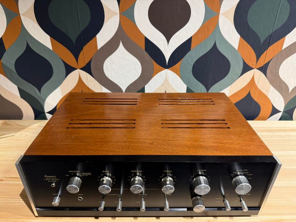 **VERKOCHT** Sansui AU-666, gereviseerd, topstaat, Contact@vintageaudiobreda.nl, Sansui, Zo goed als nieuw, Bosschendijk 193b, Oudenbosch