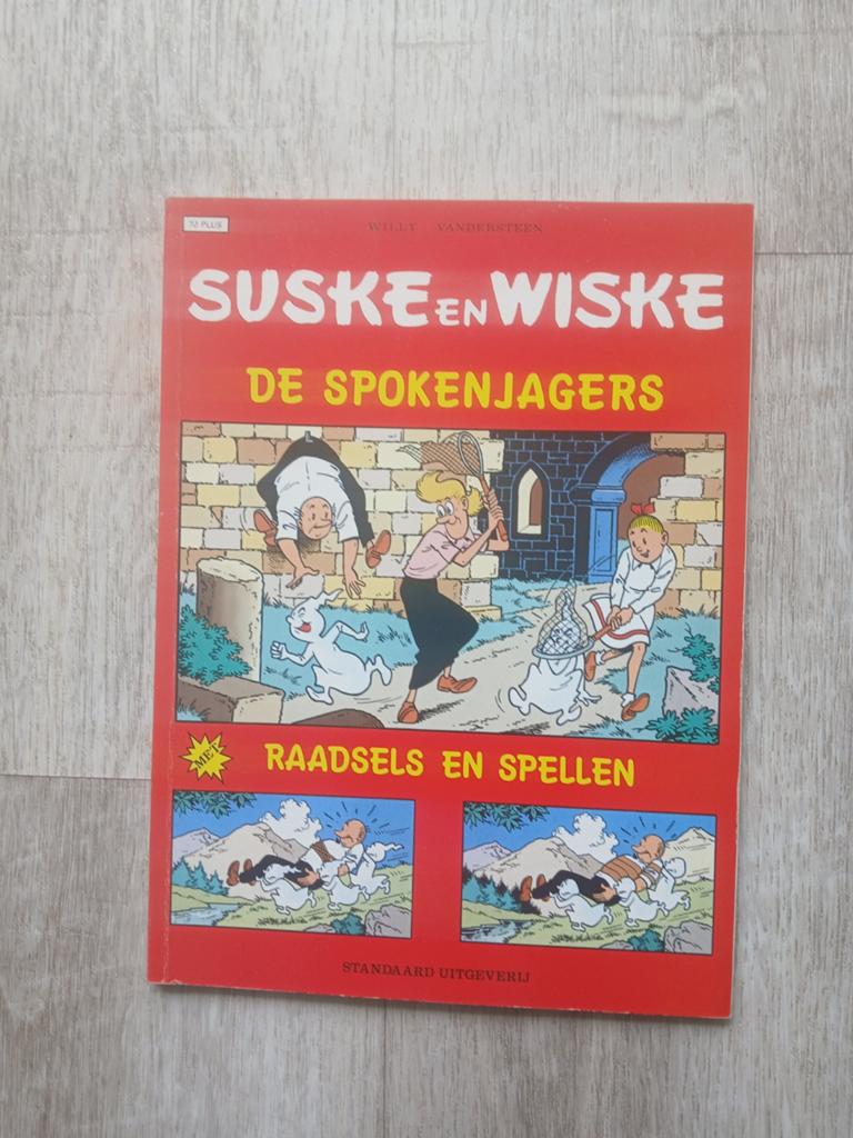 EERSTE DRUK Suske en Wiske - De Spokenjagers (70 plus), Gelezen, Willy Vandersteen, Eén stripboek, Ophalen of Verzenden