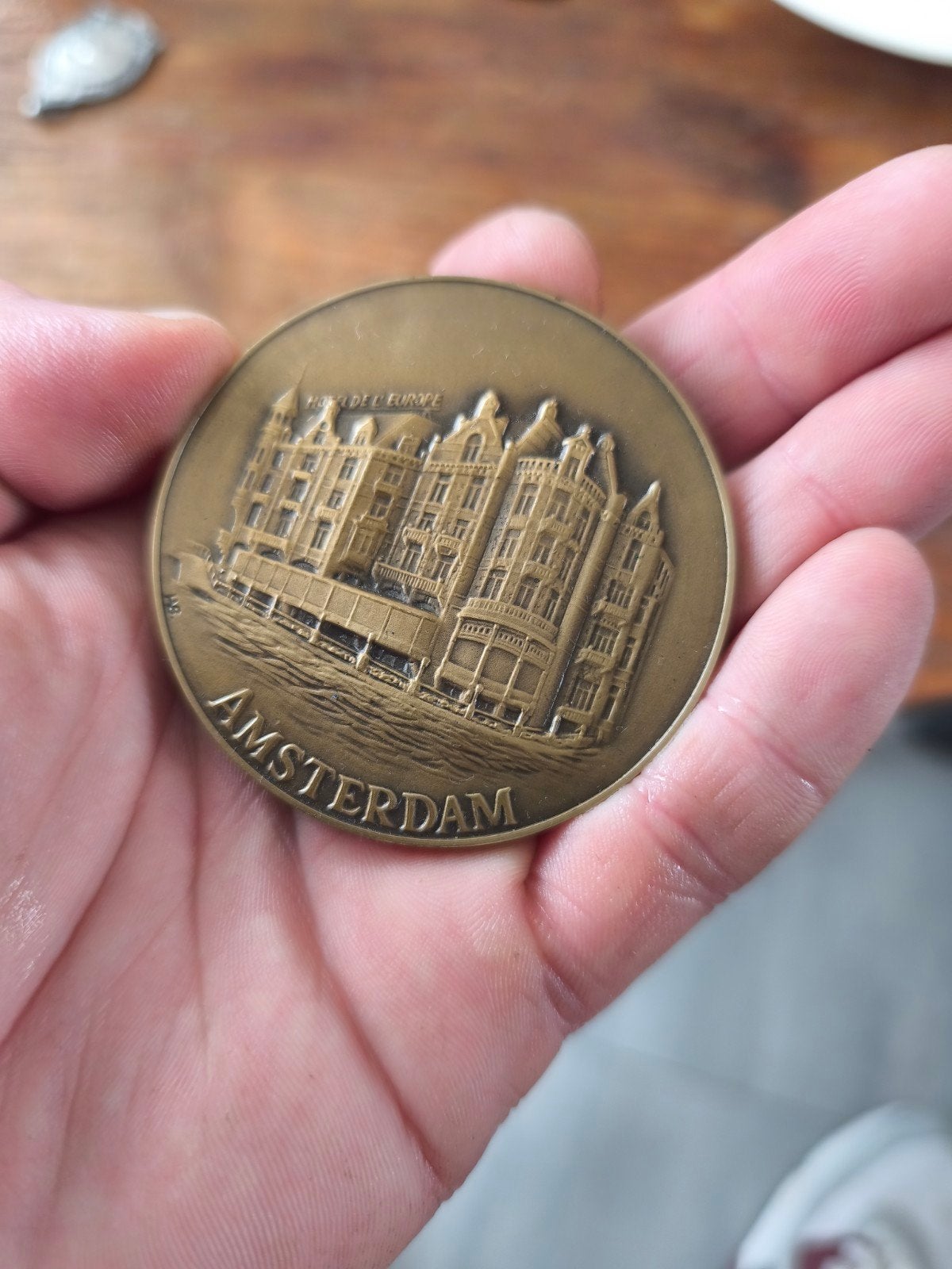 Bronzen penning Hotel de l'Europe Excelsior Amsterdam, Ophalen of Verzenden, Brons, Nederland