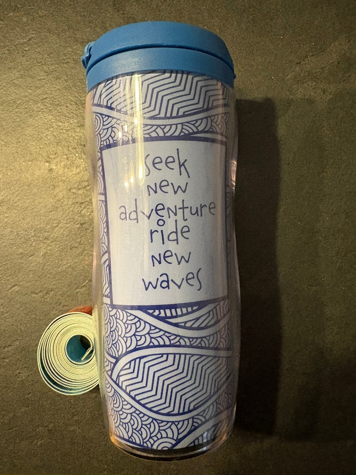 Nieuwe beker 18 cm hoog, Huis en Inrichting, Keuken | Keukenbenodigdheden, Ophalen of Verzenden, Nieuw