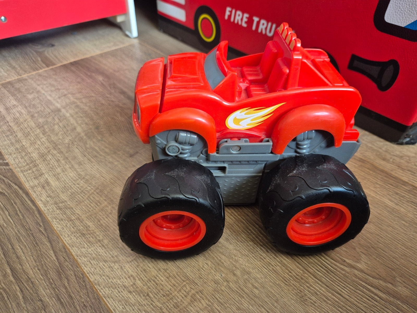 Blaze en de Monsterwielen speelgoedauto, Ophalen of Verzenden, Gebruikt