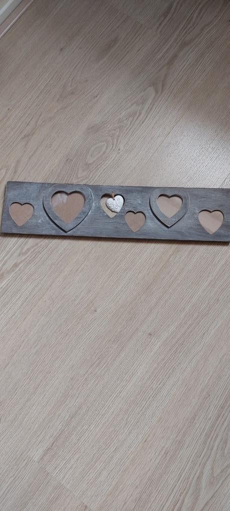 Hartjes fotolijstje 14 bij 58 cm gekreid bruin, Ophalen of Verzenden, Hout