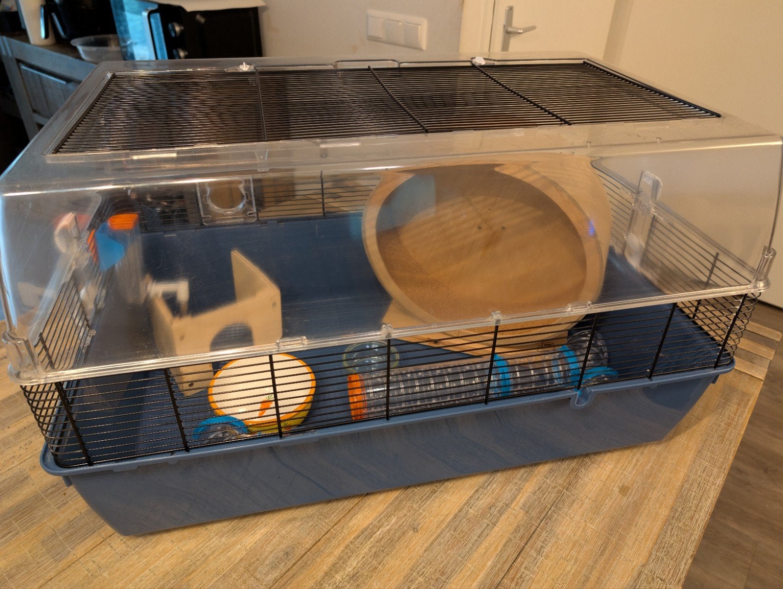 Grote Hamsterkooi met toebehoren. 70 cm x 45 cm x 41,5, Kooi, Minder dan 75 cm, Zo goed als nieuw, Ophalen