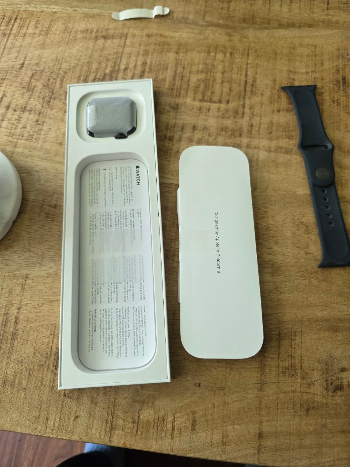 Foto 6 van Apple Watch SE 2022 40mm Midnight Aluminium