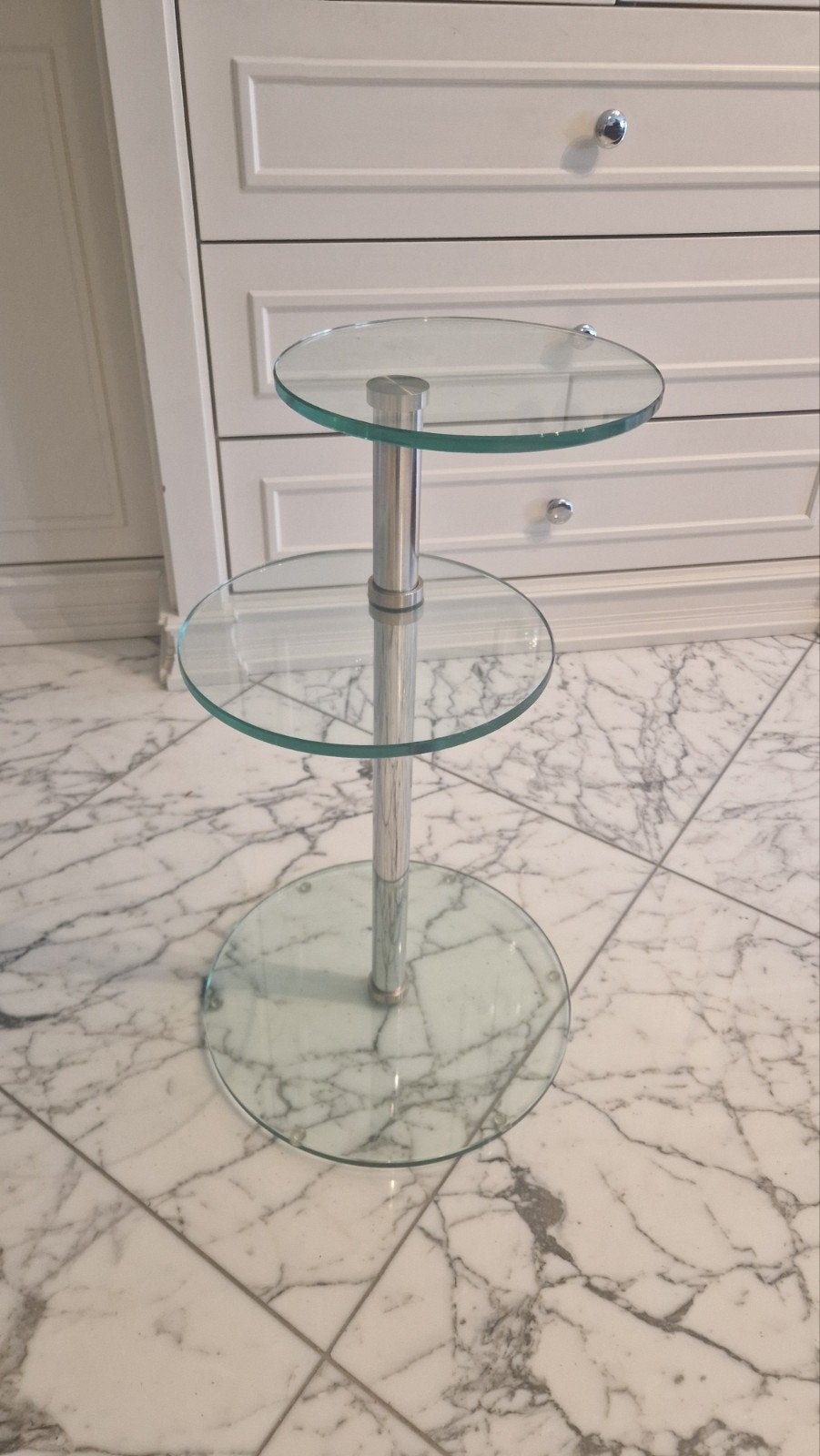 Modern glazen bijzettafeltje met 3 niveaus, Ophalen, Minder dan 55 cm, Gebruikt, Rond
