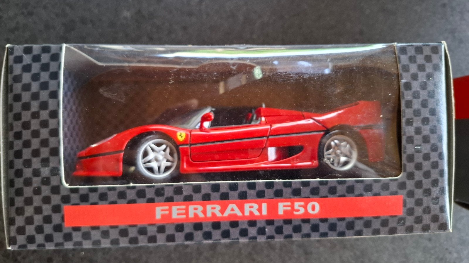 Ferrari F 50  1:24, Ophalen of Verzenden, Bburago