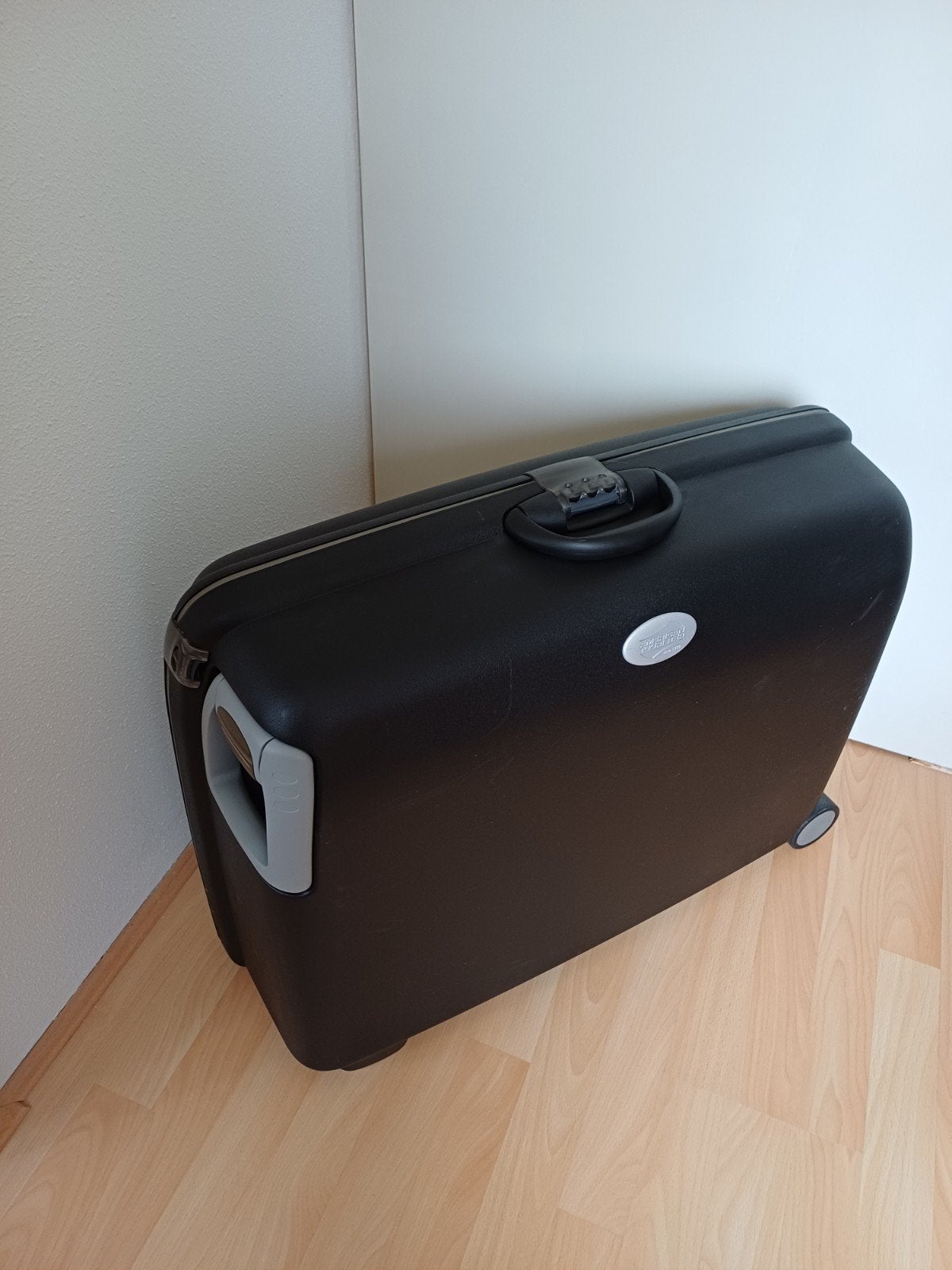 American Tourister Koffer - Zwart, Hard Kunststof, Gebruikt, Hard kunststof, 45 tot 55 cm, Ophalen