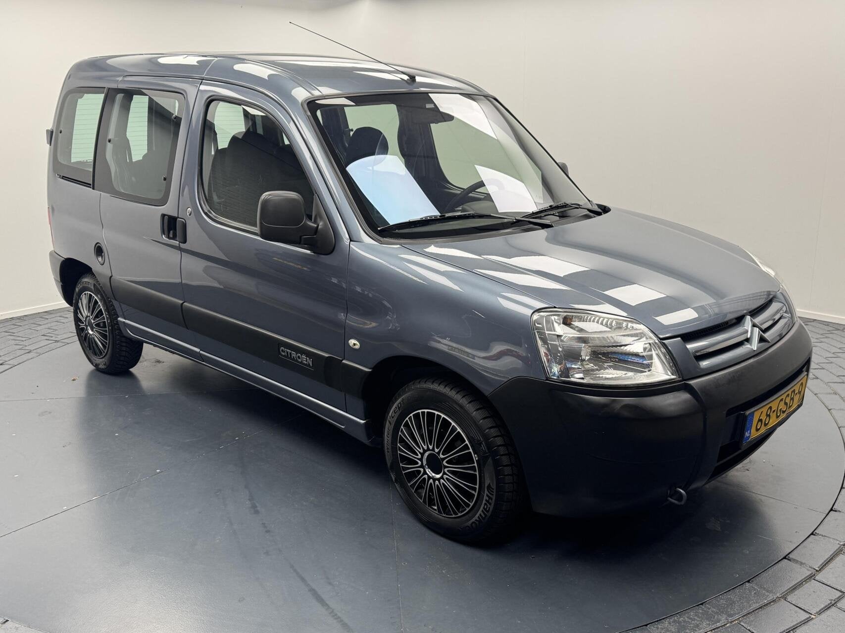 Citroen Berlingo combi 1.4i Multispace Airco-Trekhaak-Armste, Auto's, Voorwielaandrijving, Stof, Met garantie (alle), Handgeschakeld