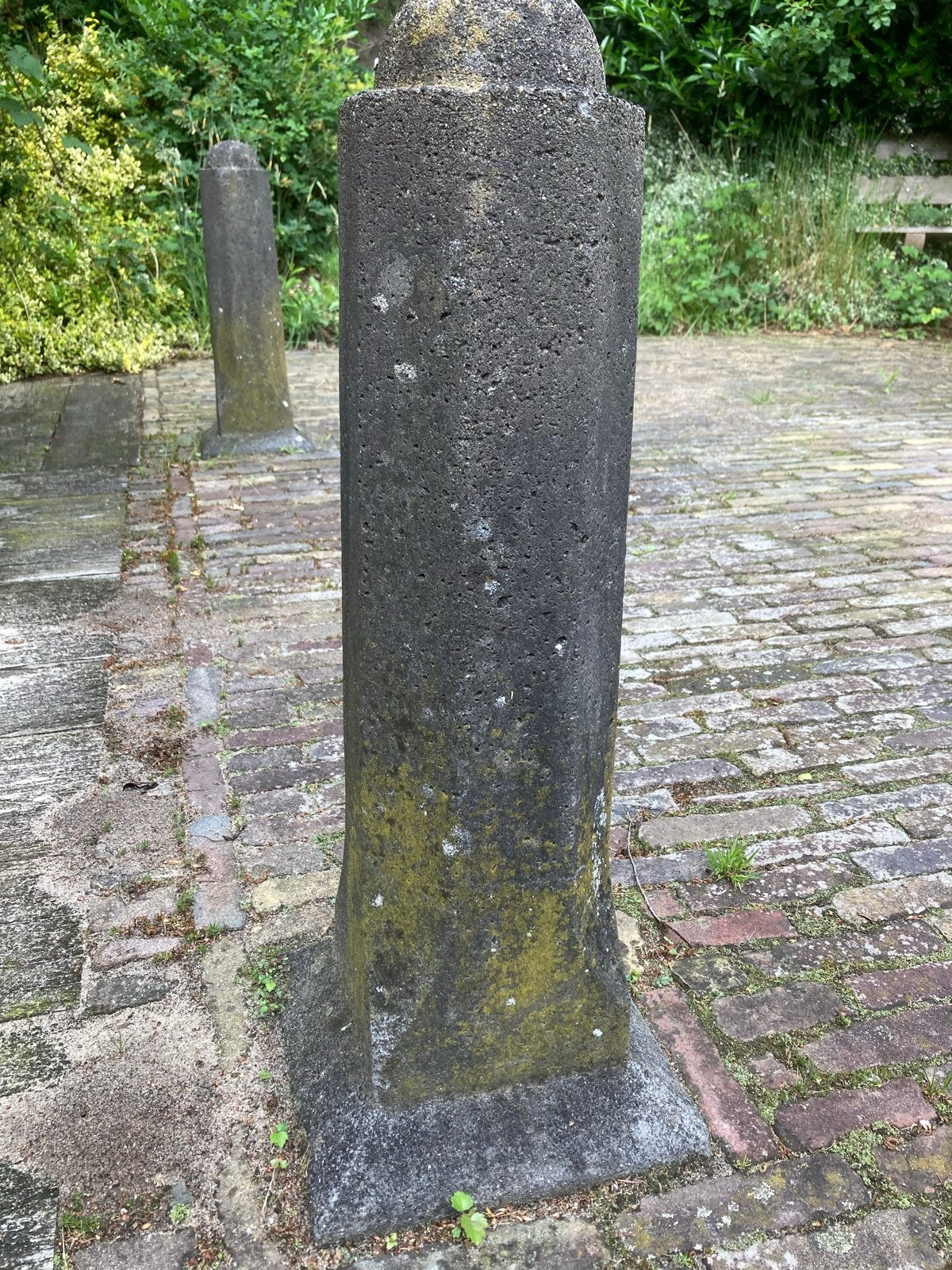 Betonnen paaltjes - Diverse maten en vormen, Ophalen of Verzenden, Gebruikt