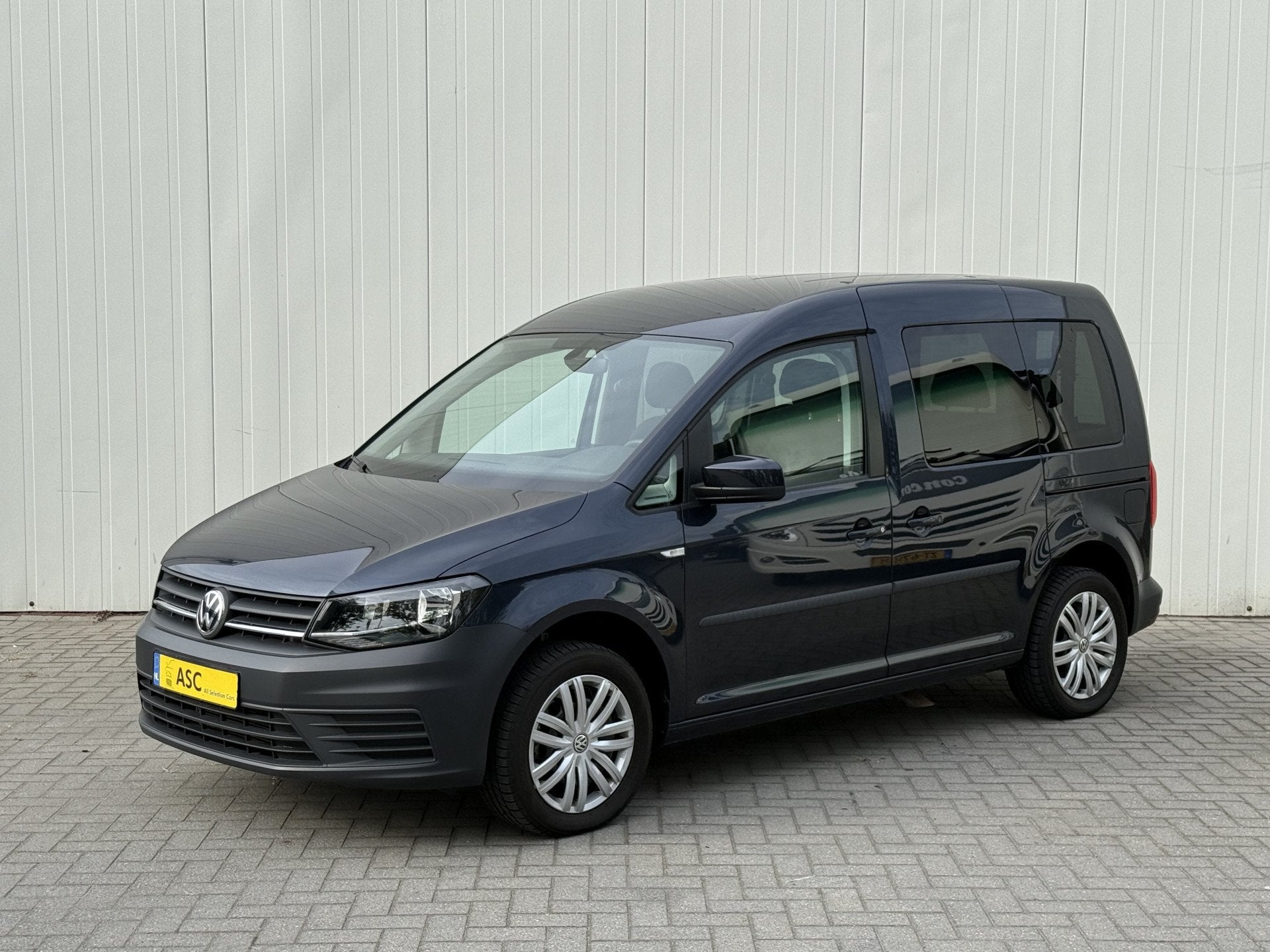 Volkswagen Caddy 1.4 TSI 125pk Rolstoelauto - Automaat - Bod, Auto's, Dealer onderhouden, 125 pk, Gebruikt, Overige modellen