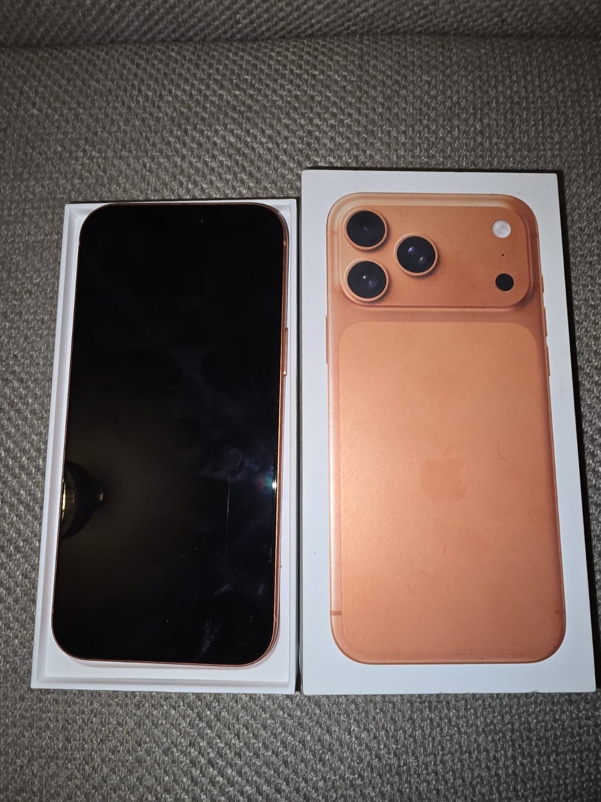Iphone 17 pro max, Ophalen of Verzenden, Zo goed als nieuw, 256 GB