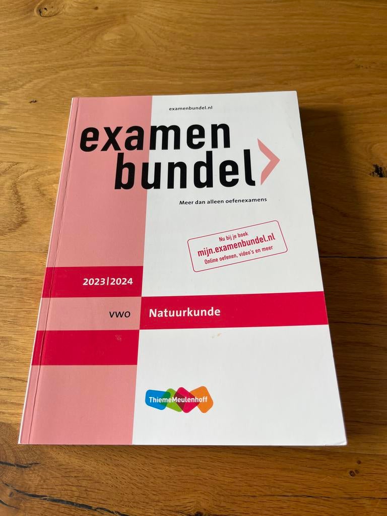 Examenbundel Natuurkunde VWO 2023/2024, Ophalen of Verzenden, Zo goed als nieuw, VWO, Natuurkunde