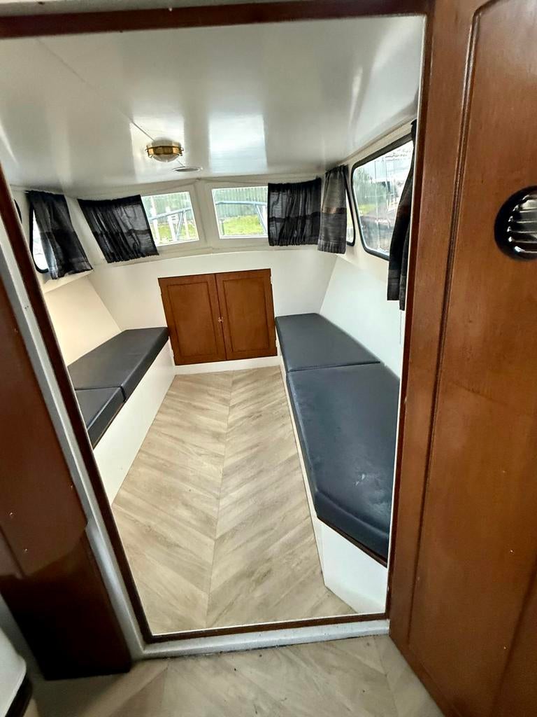 Kajuitboot met Suzuki 15 pk viertakt + trailer | vaarklaar, Watersport en Boten, Motorboten en Motorjachten, Ophalen, Staal, Zo goed als nieuw