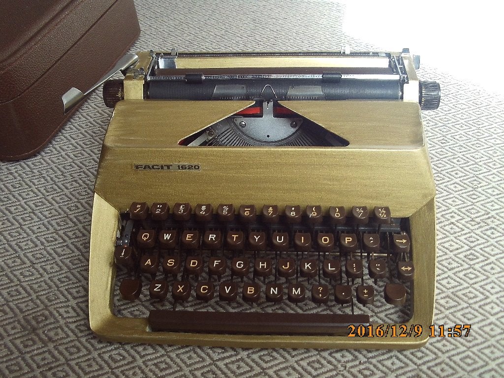 Facit 1620 portable schrijfmachine met draagkoffer., Diversen, Ophalen of Verzenden, Gebruikt